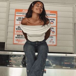 Meet your Posher, Jade